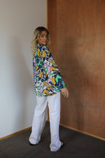 Load image into Gallery viewer, Finn Blouse - Graphic Abstract
