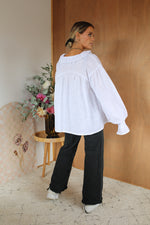 Load image into Gallery viewer, Finlay Blouse - White
