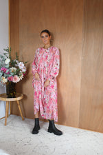 Load image into Gallery viewer, Zoe Dress - Pink Floral
