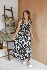 Adeline Dress - Black/Beige